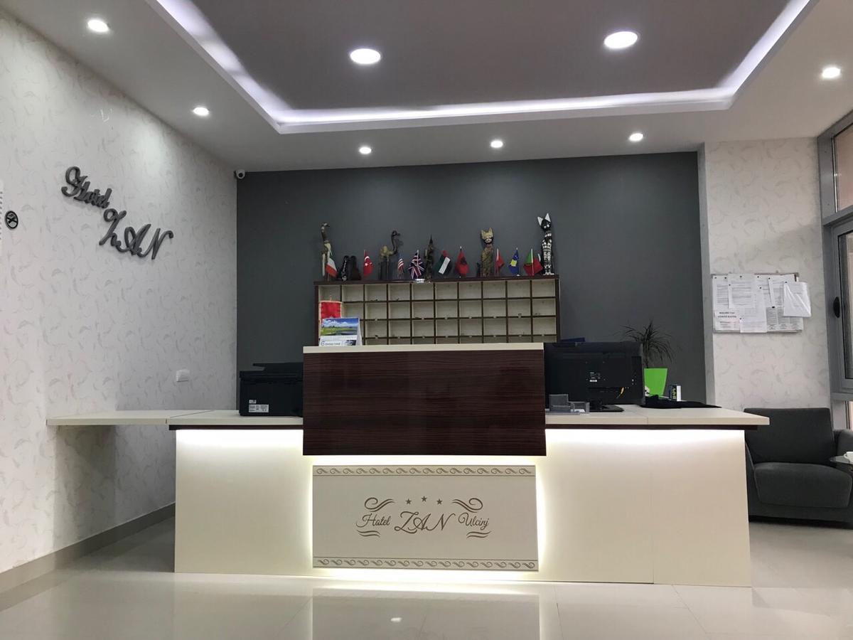 赞恩酒店 乌尔齐尼 外观 照片